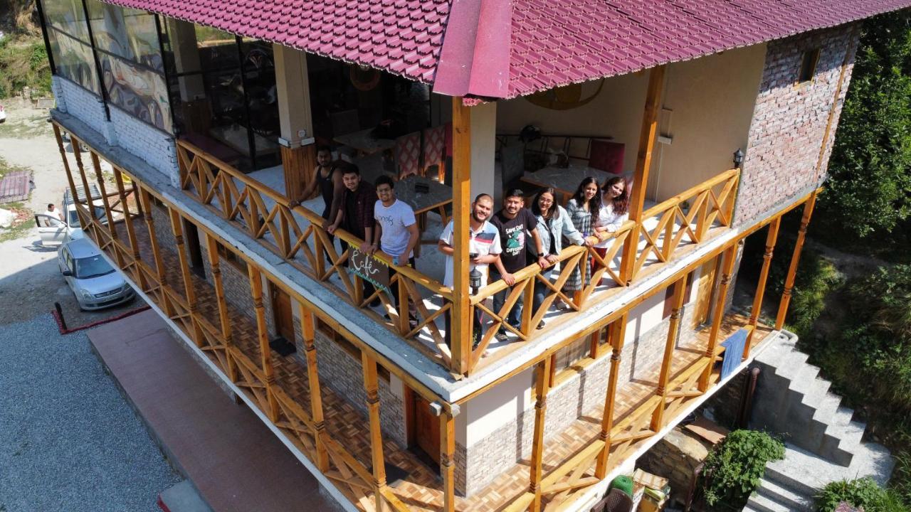 Thepahadians Food & Stay Jibhi Exterior foto